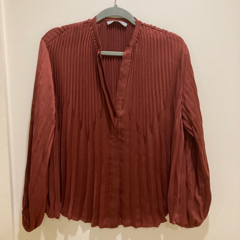 VINCE V-Neck Long Sleeve Blouse